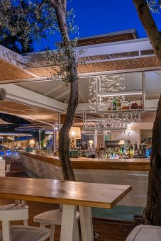 Akron beach bar restaurant paleokastritsa corfu Akron Luxury 00002 1